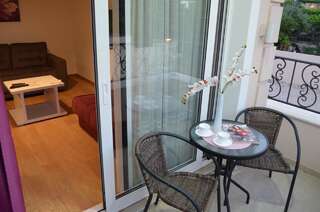 Апартаменты Apartments Royal Lux Сутоморе Апартаменты с террасой-5