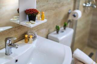 Апартаменты Apartments Royal Lux Сутоморе Апартаменты-студио-10
