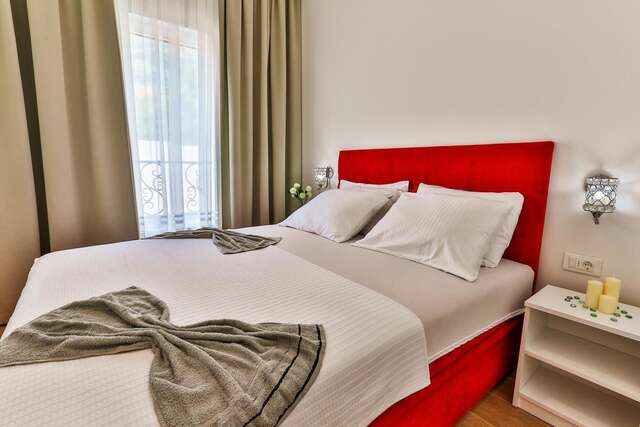 Апартаменты Apartments Royal Lux Сутоморе-23