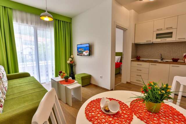 Апартаменты Apartments Royal Lux Сутоморе-27